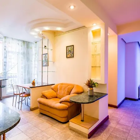 Alfa Apartments Ivana Franka Lviv Exterior photo