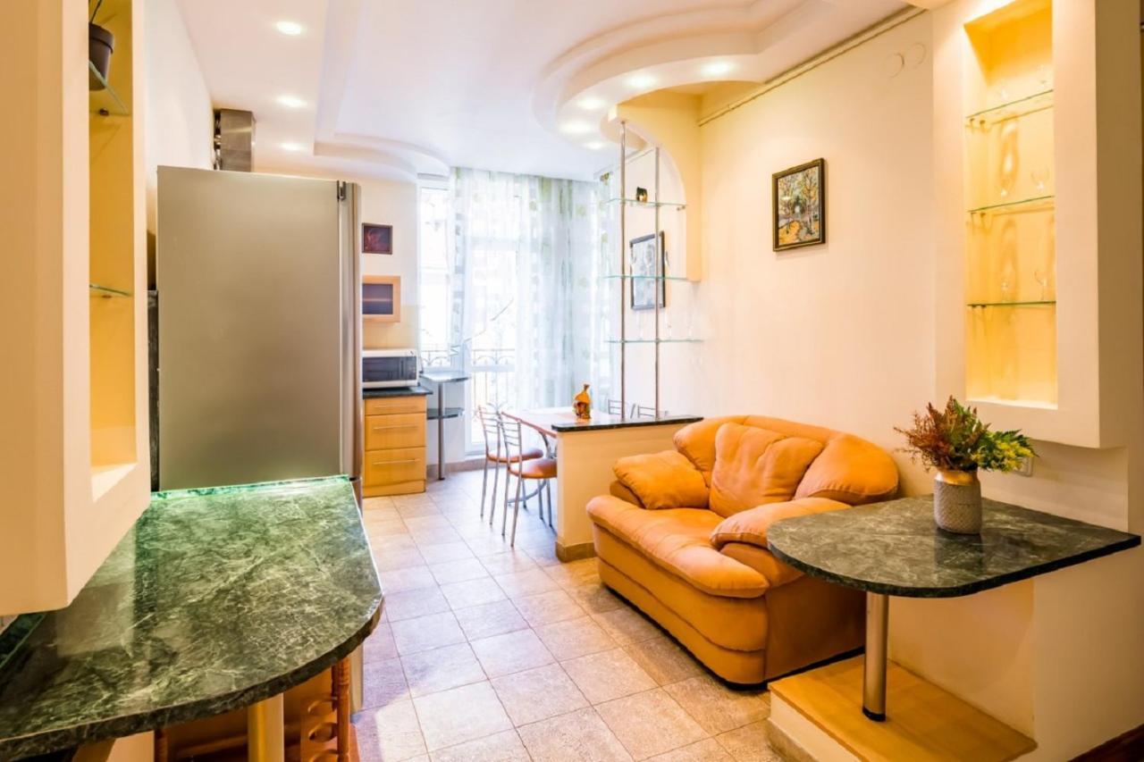 Alfa Ivana Franka Apartment