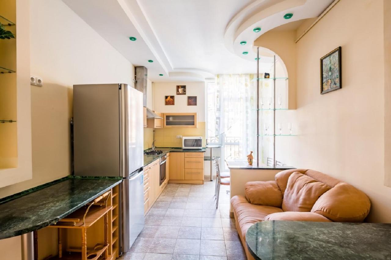 Apartment Alfa Ivana Franka Lviv